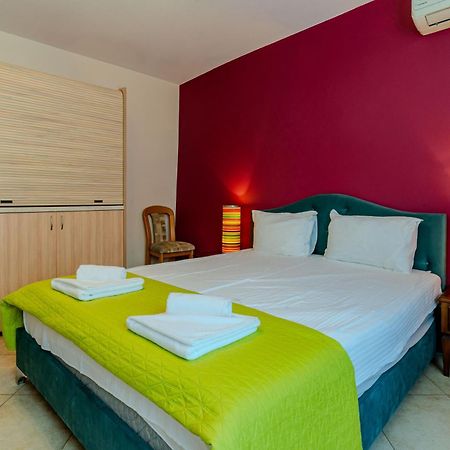 Aleko Apartments City Center Велико Търново Екстериор снимка