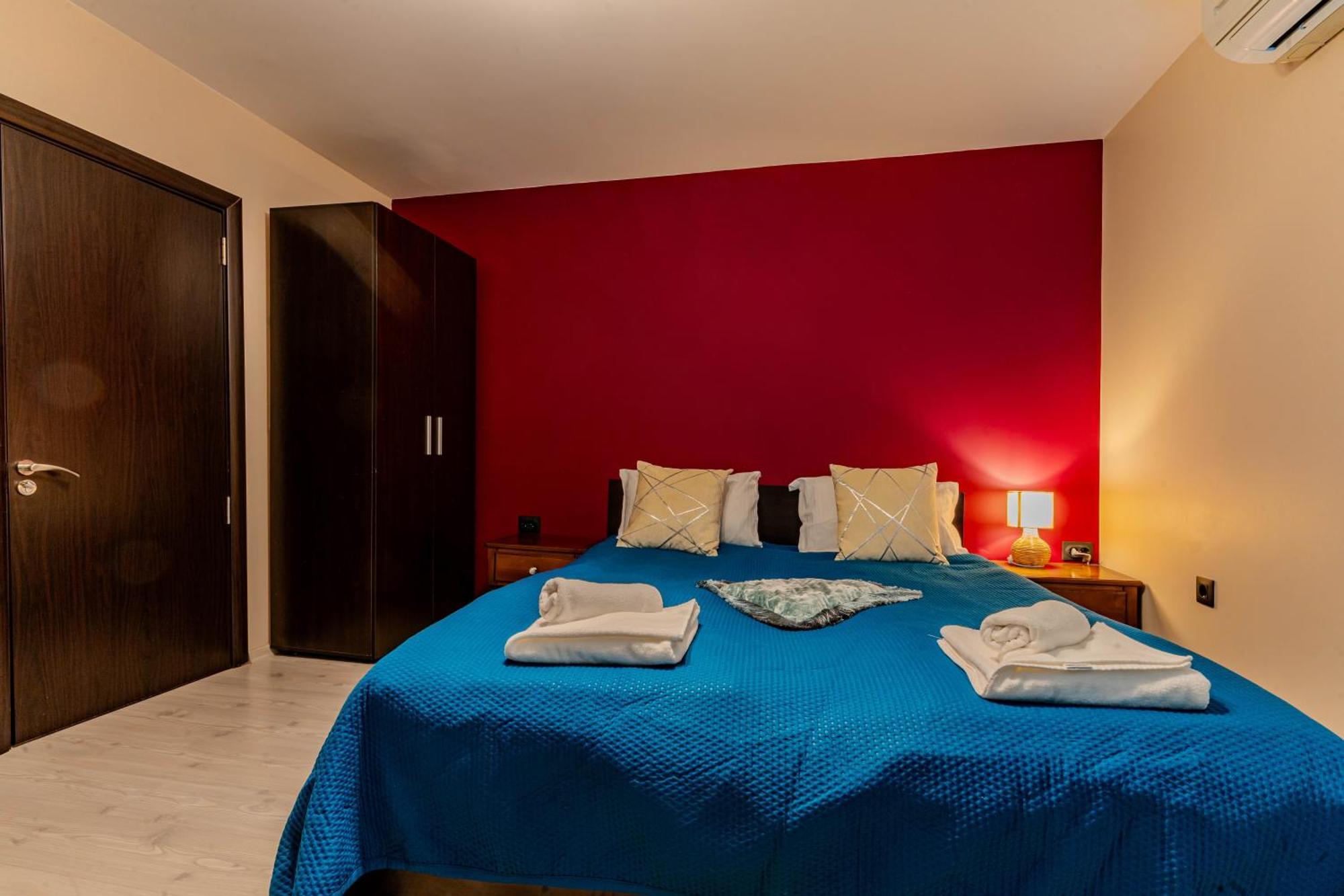 Aleko Apartments City Center Велико Търново Екстериор снимка