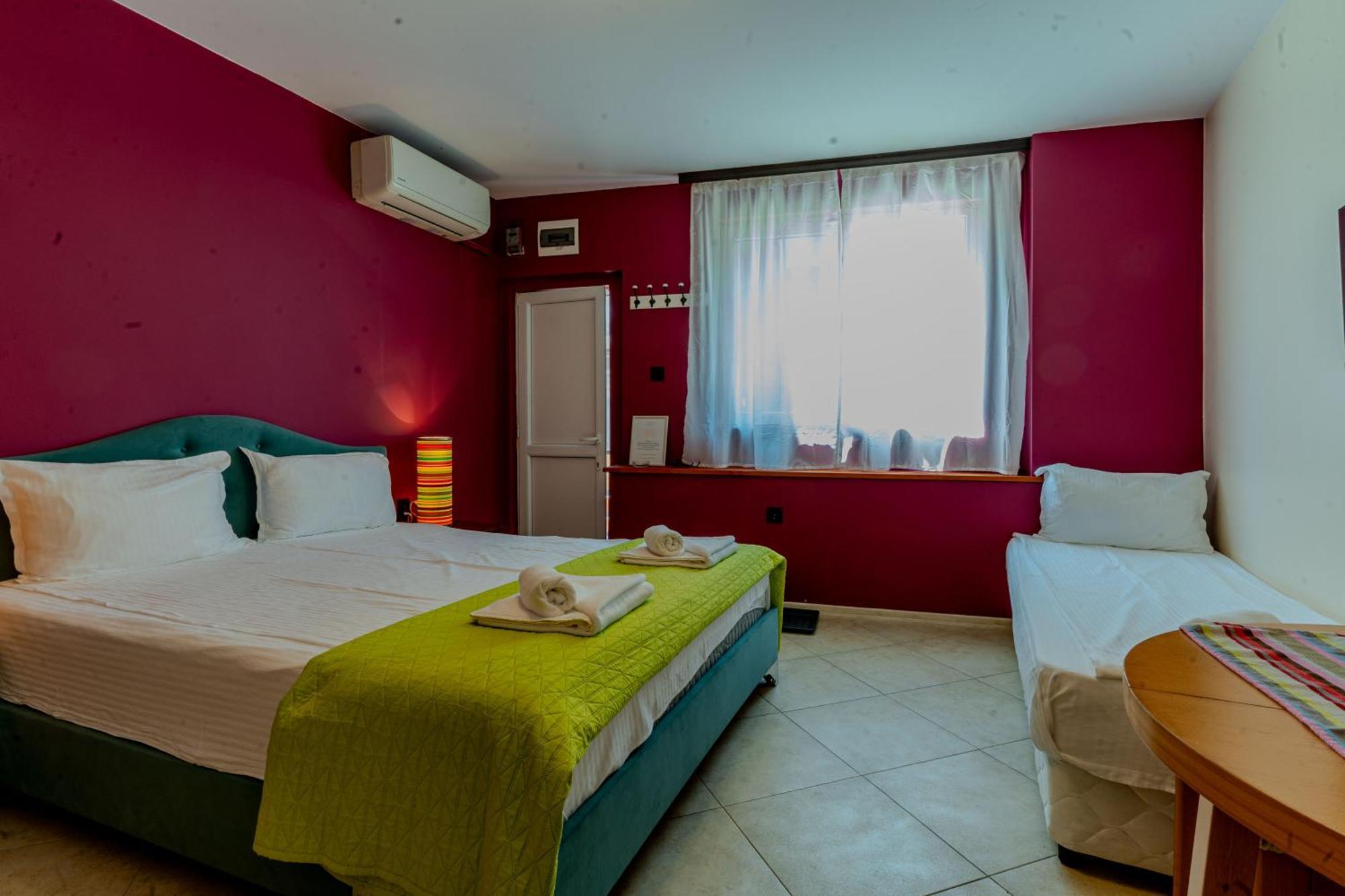 Aleko Apartments City Center Велико Търново Екстериор снимка